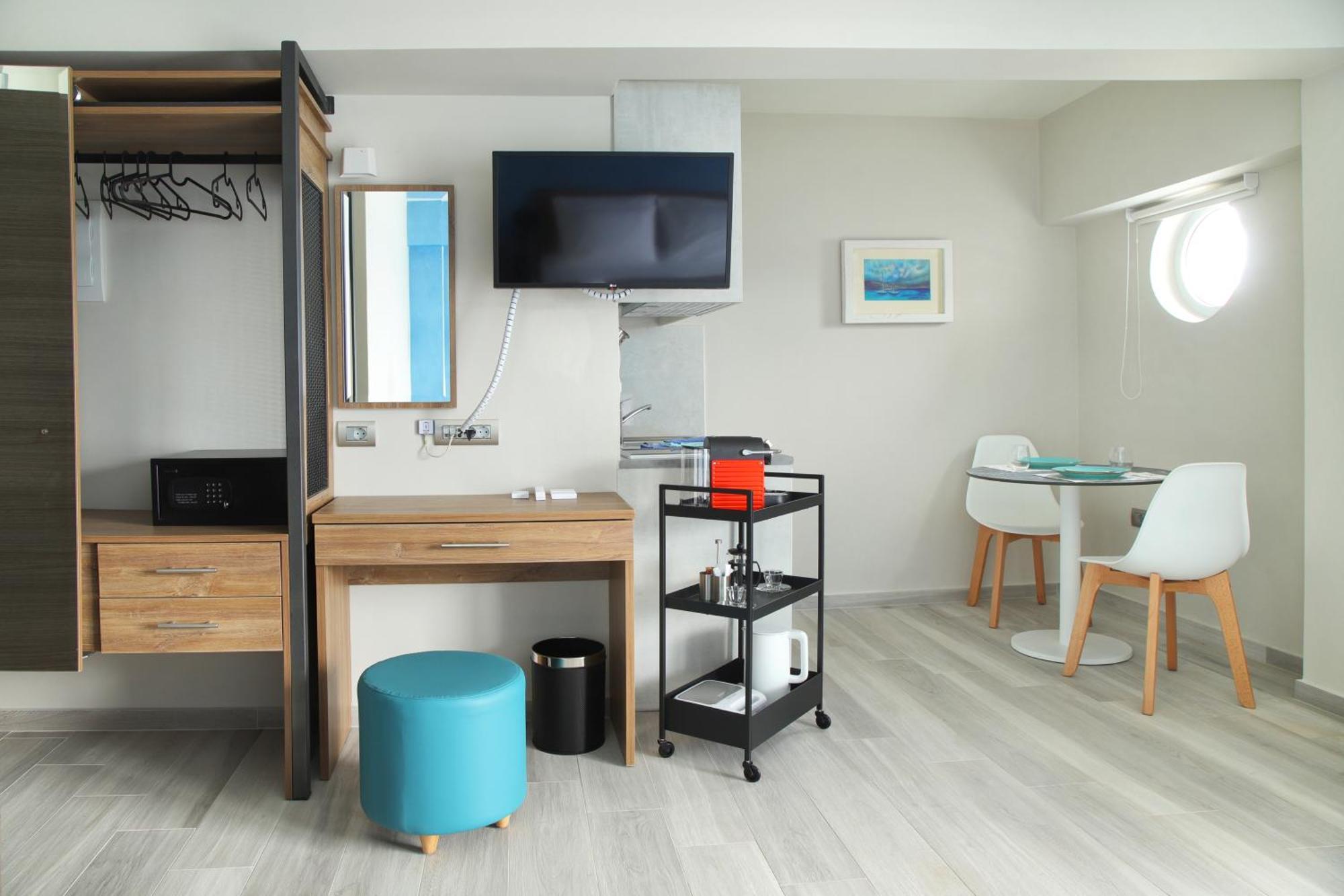 Sunrise Bay Apts Agia Efimia Quarto foto